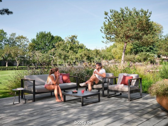 Diphano Landscape Modular Loungesets 3zit met teak armsteun Aluminium Lava All Weather Brown Mêlé Armleuningen in Naturel Tea.
