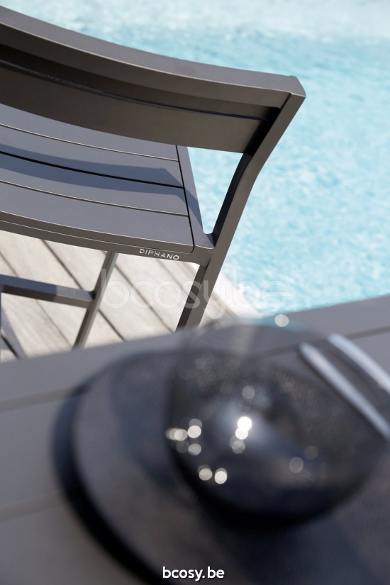 Diphano Metris barstool 62h Aluminium Lava Frame.