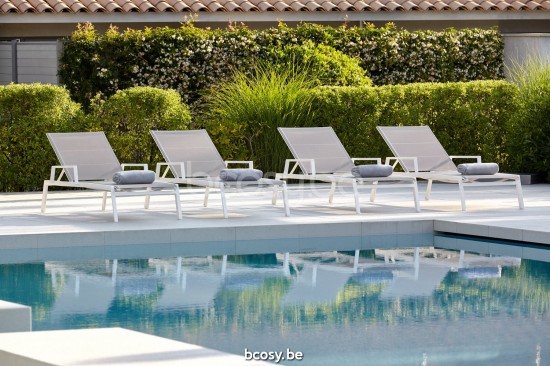 Diphano Selecta ligbedden zonnebedden met armsteun Aluminium Wit enkele laag Batyline Zandkleur.