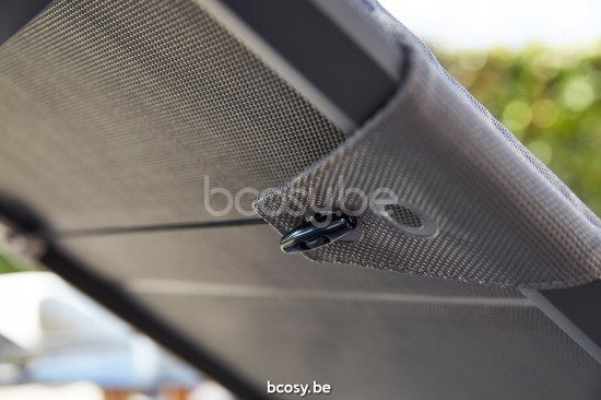 Diphano Selecta Stapelbarer Liegestuhl mit Rollen mit Armlehne Aluminium Lava Gestell Stoff Einschichtige Batyline Cafe.