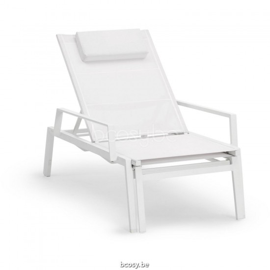 Diphano Selecta Stackable deck chair with wheels with arms Aluminium White Frame single layer Batyline White Fabric.