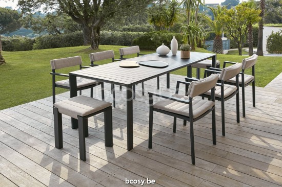 Diphano Metris Gartentisch 226x90 Aluminium Lava Gestell.