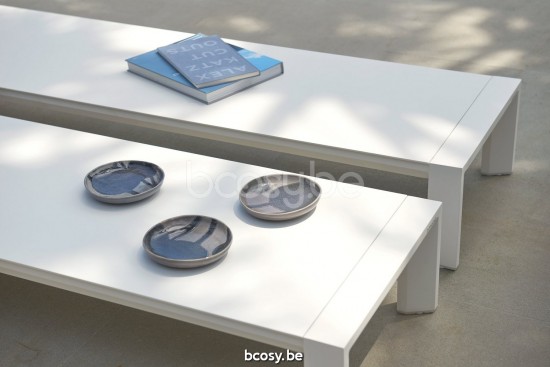 Diphano Metris lage tafel A (180x50) Aluminium Wit Frame.