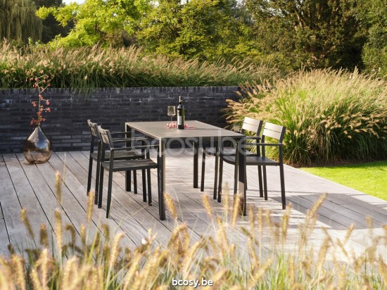 Diphano Metris dining table 160x80 Aluminium Lava Frame.