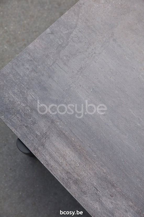 Diphano Switch salontafel S keramiek (140x62) Aluminium Lava Frame Tafelblad keramisch Rust 11 mm opgelegd.