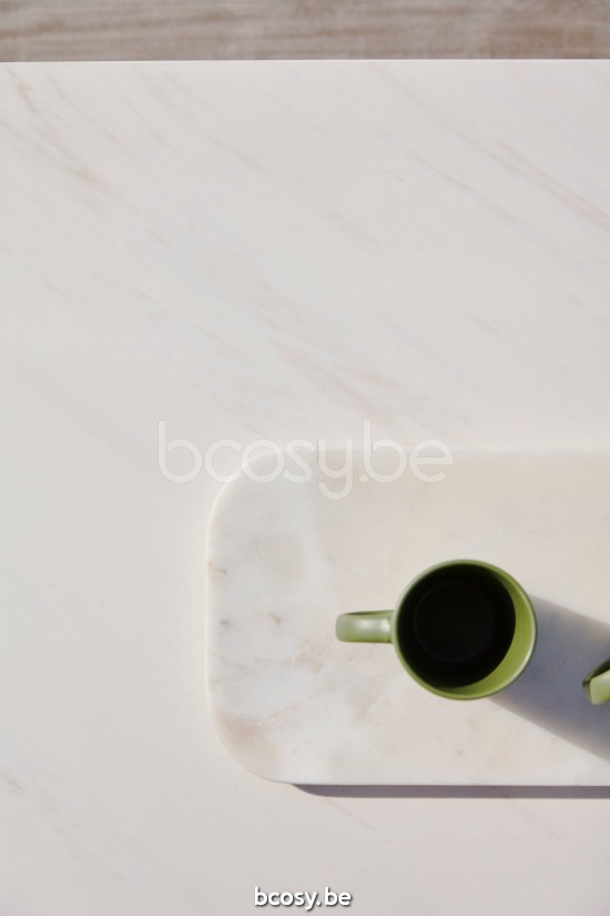 Diphano Switch table basse S céramique (140x62) Cadre Aluminium blanc Dessus Céramique marbre blanc 11 mm imposé.