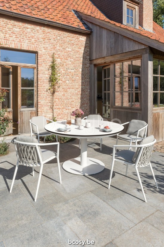 Diphano Alexa ronde tuintafel 148xR Aluminium Wit Frame Tafelblad keramisch Wit 6 mm opgelegd.