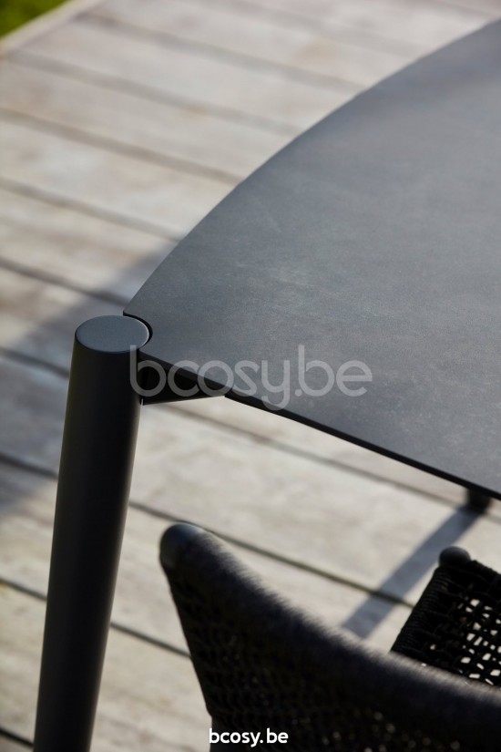 Diphano Icon table de jardin 164x96 Cadre Aluminium Lava Dessus Céramique noir charbon 6 mm imposé.
