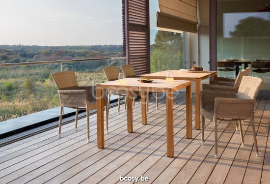 Diphano Natural tuintafel 75x75 Naturel Teak Frame Tafelblad Naturel Teak.