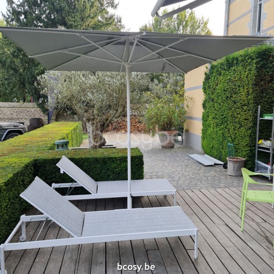 Jardinico AMALFI 250x250 Square Centerpost Parasol Pole White Canopy Cloud Sunbrella.