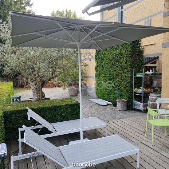 Jardinico AMALFI 250x250 Quadratischer Ampelschirm Weisser Mast Stoff Cloud Sunbrella.