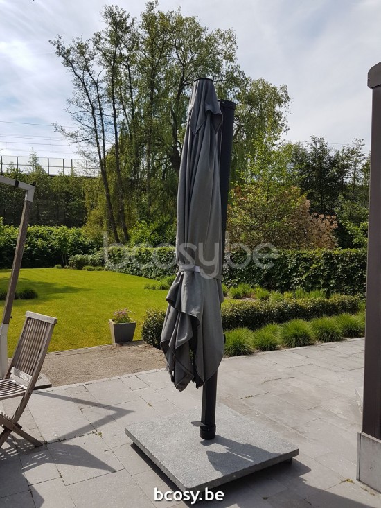 Jardinico ANTEGO 300x300 Square Cantilever Parasol Pole Anthracite Canopy Black Classic-Acryl solids.