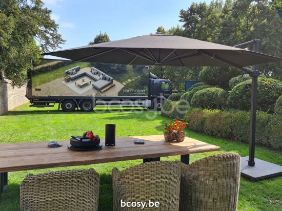 Jardinico ANTEGO 300x300 Parasol Deporté Mât Noir Toile Walnut Sunbrella.