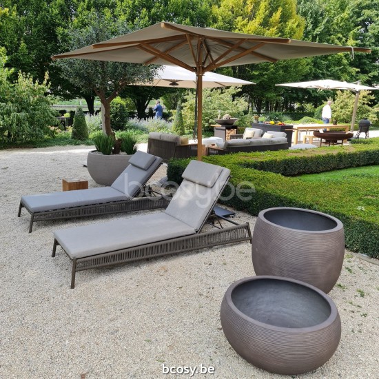 Jardinico CARTELLO Round Plant Pot High Marone.