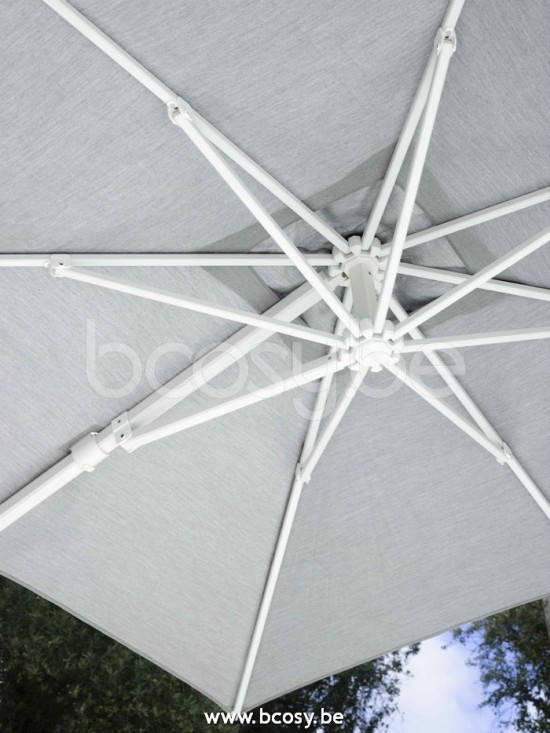 Jardinico JCP301 300x300 Quadratischer Freiarmschirm Weisser Mast Stoff Ice Sunbrella Plus Marine.