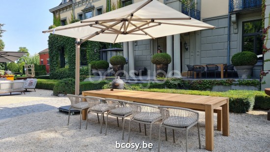 TUUCI OCEAN MASTER MAX SINGLE CANTILEVER 250B x350 Cantilever Parasol.