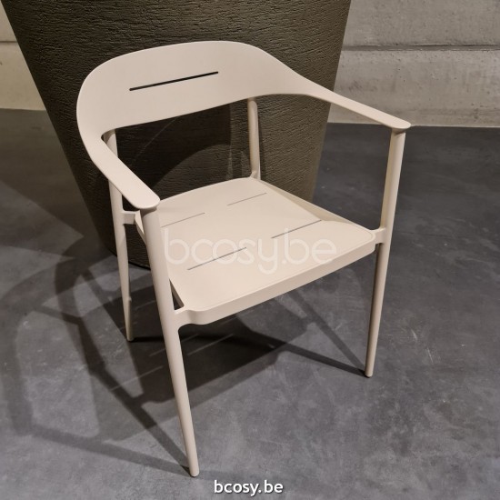 Jardinico KUDOS BISTRO Armchair Linen Powder Coated Aluminium.