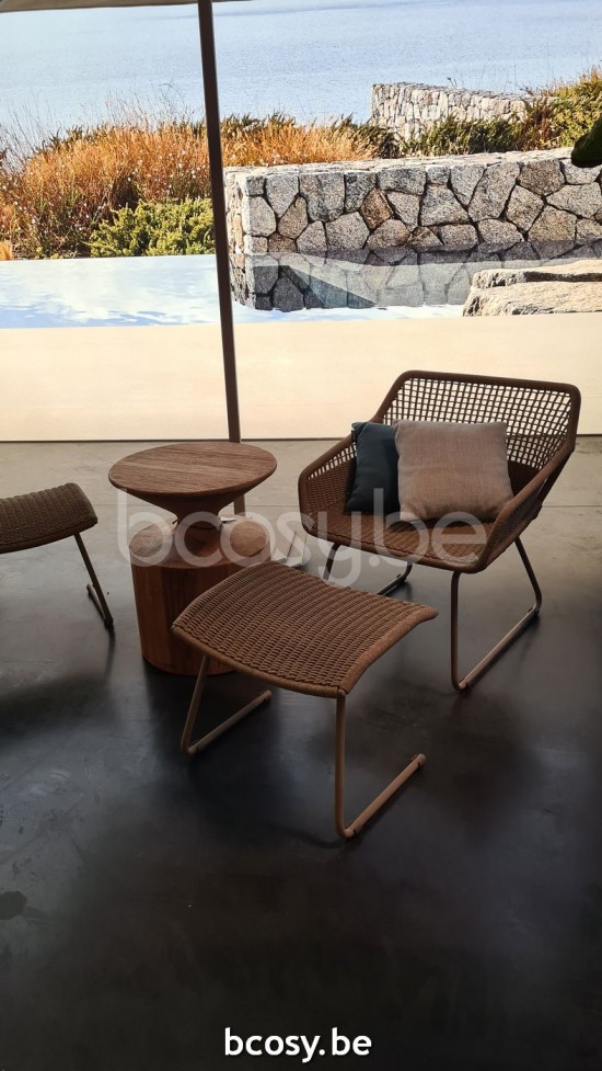 Jardinico MANI garden outdoor lounge sets.