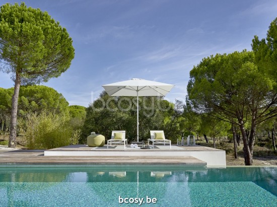 Jardinico MANTRA BISTRO Sunlounger White - Silver Textile.