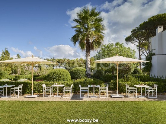 Jardinico MANTRA BISTRO Quadratischer Bistrotisch Weisser White.