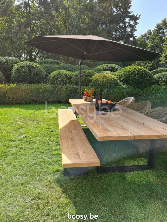 Jardinico NATURE garden outdoor picnic benches.