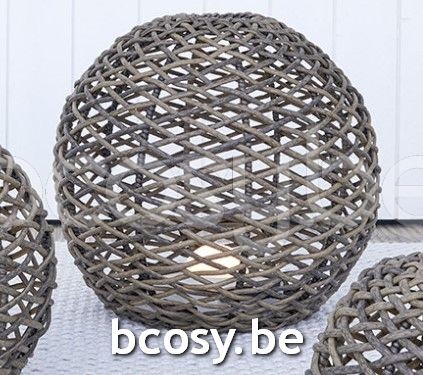 Jardinico SOLORE Round Led Light Ø48 Large Taupe.