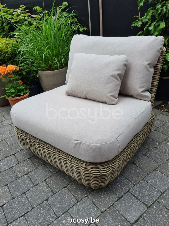 Jardinico TUGU garden outdoor lounge sets.