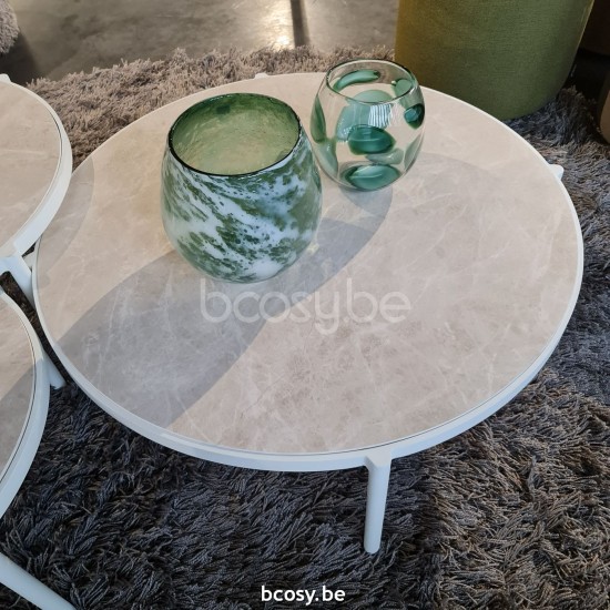  Jardinico VOLTE Runder Außen Garten Beistelltisch Nestbar Ø60 Weiß Matt Pulverbeschichtetes Aluminium Ceramic Bianco.