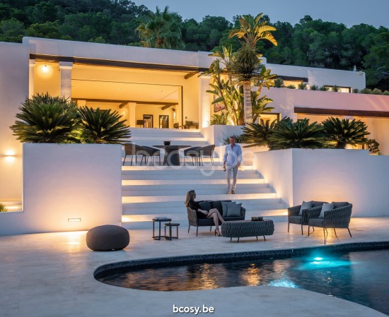 Jati&Kebon Fortuna Socks garden outdoor lounge sets Charcoal mat aluminium.