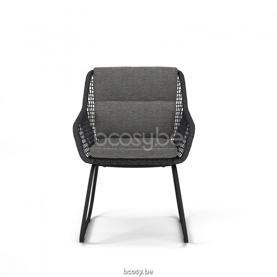 Jati Kebon Alden Tuinstoel met armleuningen Sunproof dark grey fontelina 090 dark grey quick dry foam Antraciet mat aluminium.