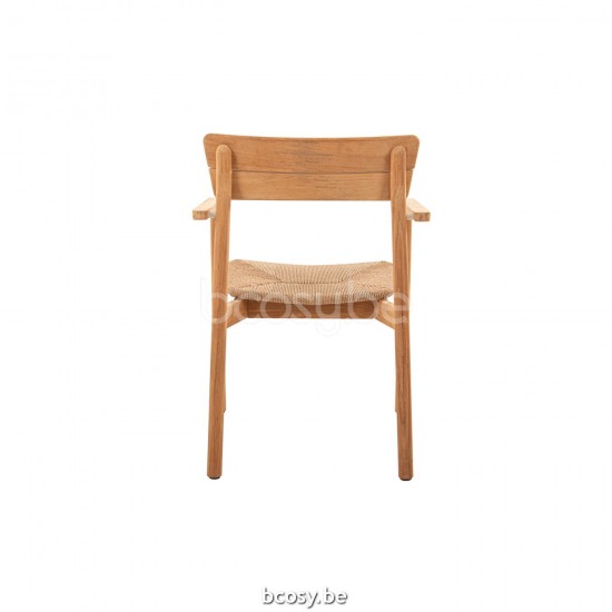 Jati Kebon Lynn Teak Gartenstuhl mit Armlehnen.