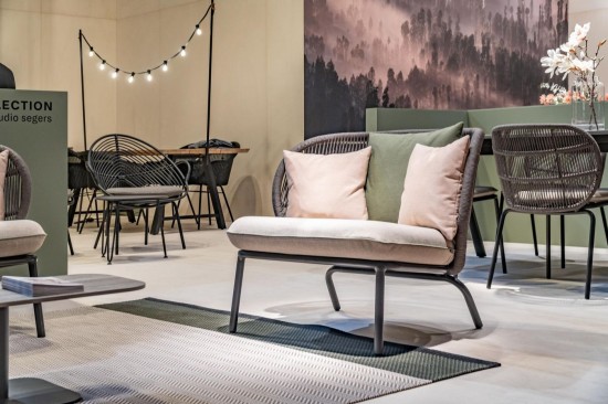 Vincent Sheppard Kodo Lounge Set 1 sitz Gartenloungegarnitur Gartencouch Loungegruppe Rahmen aus Fossil Grau Aluminium Fossil