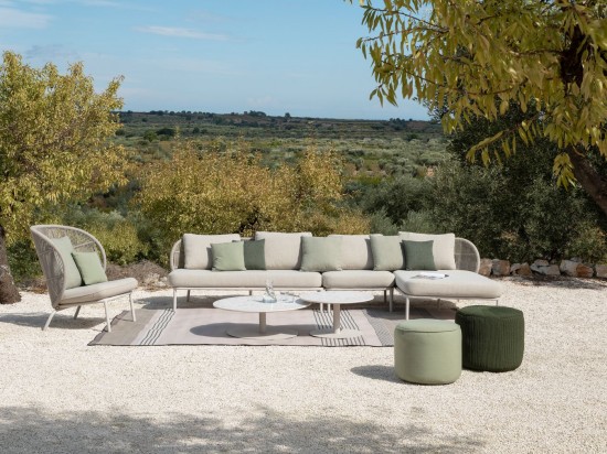 Vincent Sheppard Kodo Cocoon Tuinstoelen Dune White Aluminium frame Dune White Touw Polypropyleen.