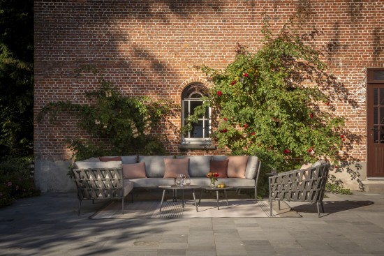 Vincent Sheppard Leo Modulare Ecke rechts Rahmen aus Lava Aluminium Lava Seil Acryl.