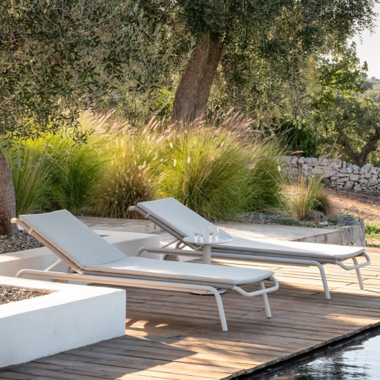 Vincent Sheppard Kodo Ligstoel Dune White Aluminium frame Dune White Touw Polypropyleen.
