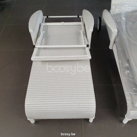 Vincent Sheppard Dovile sun beds loungers Snow Lloyd Loom.