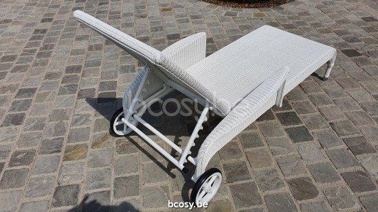 Vincent Sheppard Dovile ligbedden zonnebedden Snow Lloyd Loom.