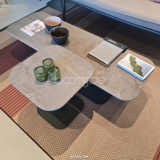 Vincent Sheppard Kodo Tables basses de jardin à café cadre en Aluminium Gris fossile.