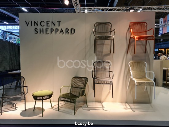 Vincent Sheppard Loop Ronde tuinbijzettafel Moss Aluminium frame.