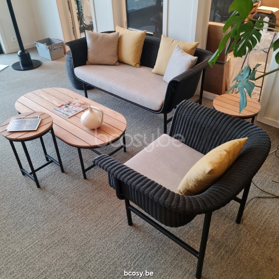 Vincent Sheppard Wicked Runder Garten Beistelltisch Dia 37 Rahmen aus Schwarz Aluminium Tischplatte Unbehandelt Teakholz.