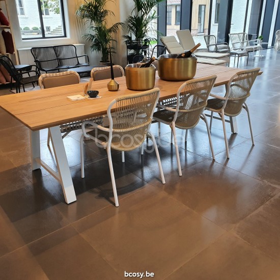 Vincent Sheppard Matteo 285x100 Table de Jardin cadre en Aluminium Blanc dune dessus de table Teck Non traité.