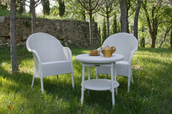 Vincent Sheppard Avignon Runder Garten Beistelltisch Reines Weiß Lloyd Loom.