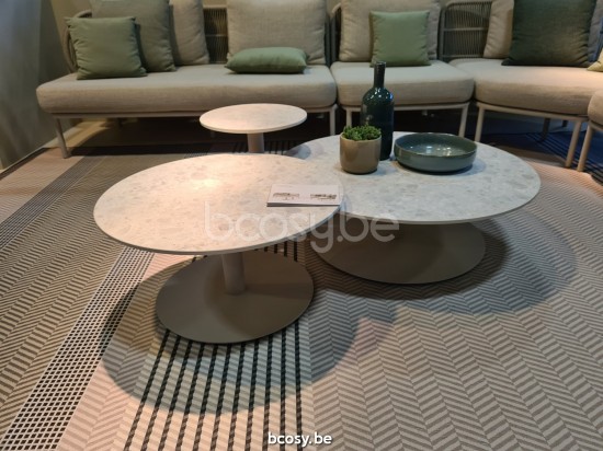 Vincent Sheppard Kodo tuinsalontafels bijzettafels koffietafels voor buiten terras Dune White Aluminium frame Dia 90.