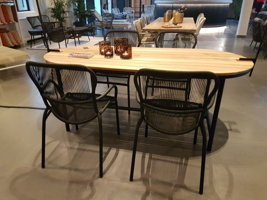 Vincent Sheppard Wicked 200x90 Table de Jardin cadre en Aluminium Noir dessus de table Teck Non traité.