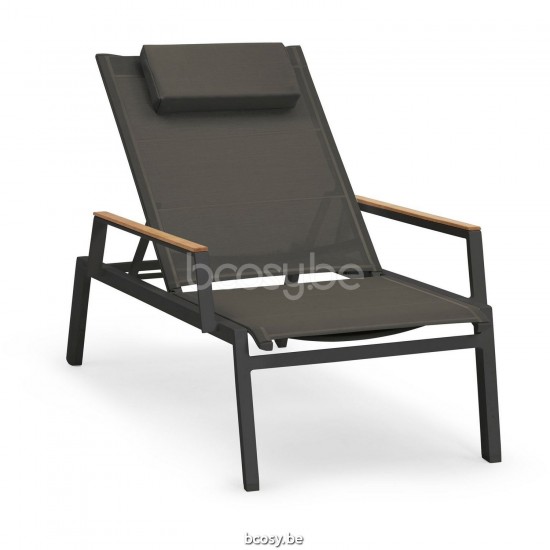 Diphano Selecta Stackable beach chair with wheels with teak arms Aluminium Lava Frame single layer Batyline Cafe Fabric Armre.