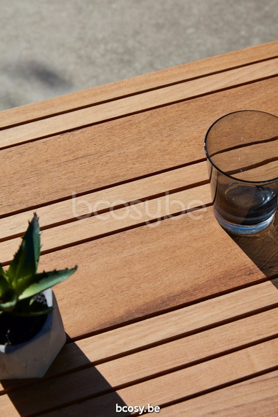 Diphano Switch Couchtisch S Teakholz (140x62) Aluminium Lava Gestell Tischplatte Natürliches Teakholz.