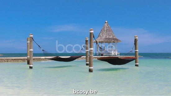 TUUCI lits de jardin extérieurs en aluminium.