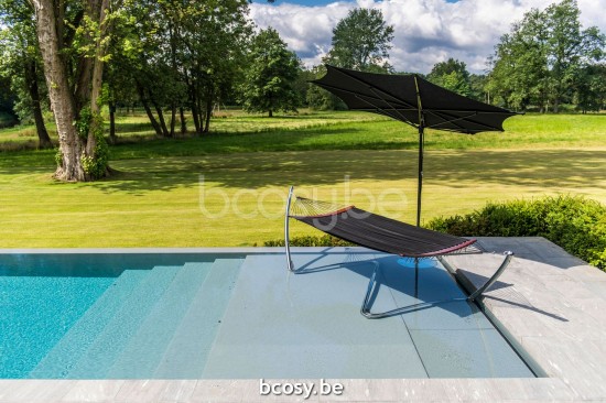 TUUCI Central centre aluminium pole Market sunshades Umbrellas.