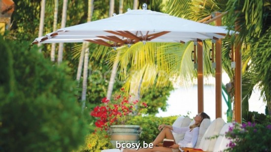 TUUCI Parasols suspendus deportés pendants décentrés à mât libre flottants en aluminium.