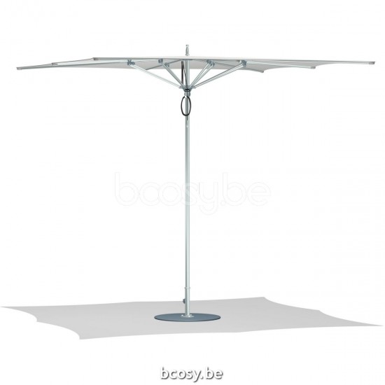 TUUCI Parasols droits à mât central en aluminium.